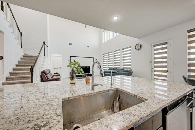 Building Photo - 101 Caponi Fish Ln