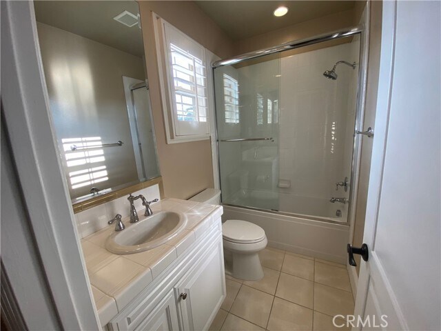 Building Photo - 1328 Acorn Pl