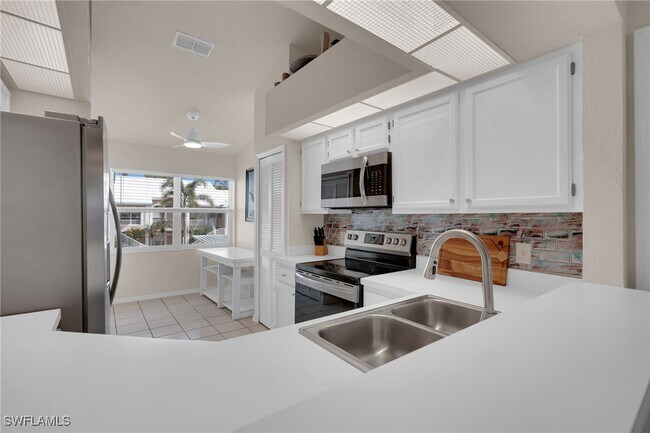 Building Photo - 3921 Leeward Passage Ct