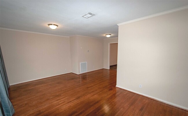 Building Photo - 1430 Cheshire Ln