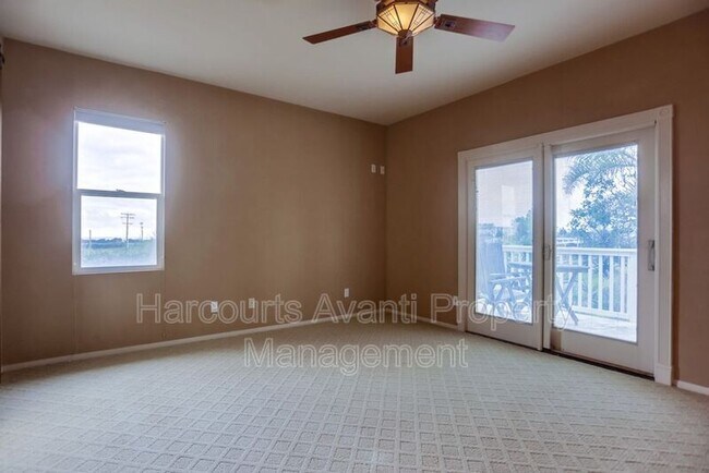 Building Photo - 7332 Escallonia Ct