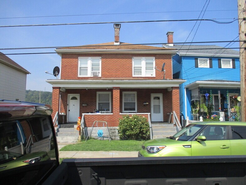 Primary Photo - 1655 Henrici St