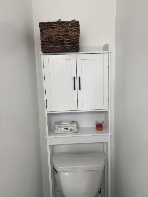 Building Photo - 1313 W 4th St