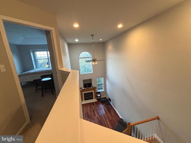 Building Photo - 113 Turnhill Ct