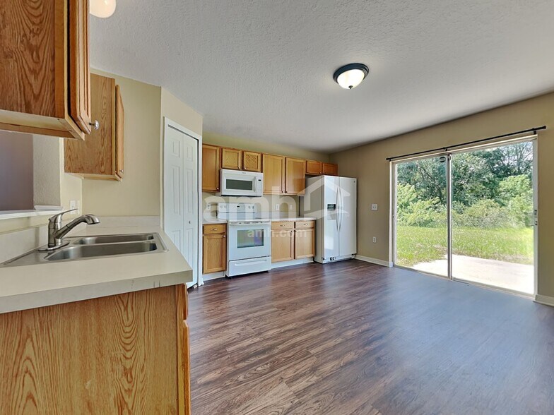 Building Photo - 13629 Silver Charm Ct