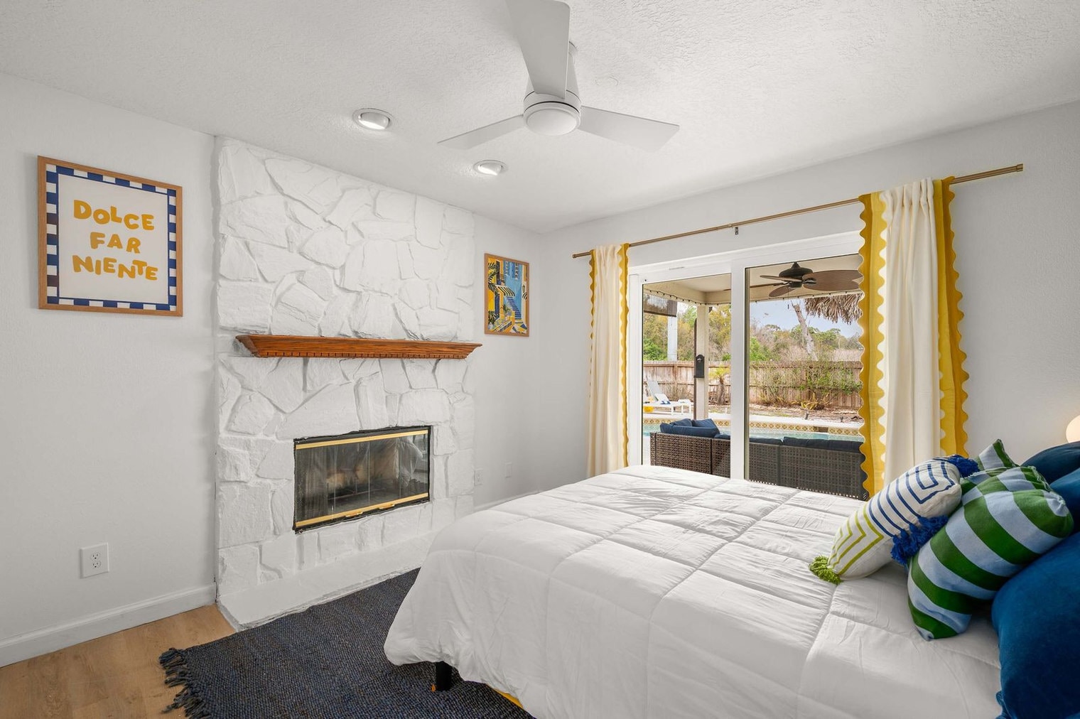 Building Photo - 1842 Del Robles Dr