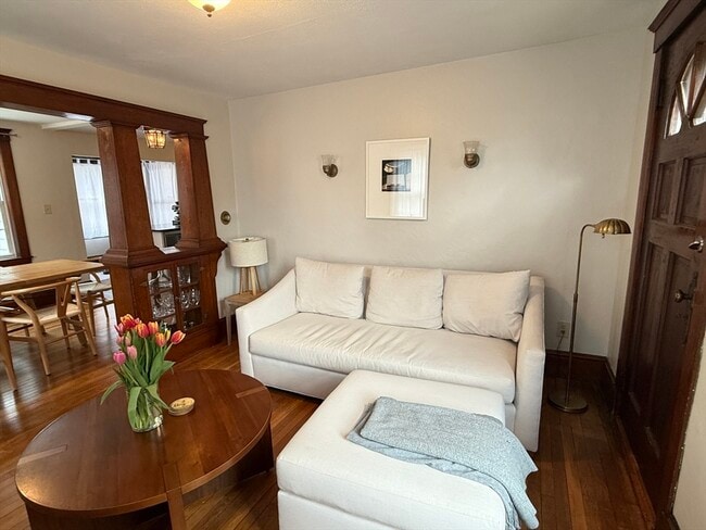 Building Photo - 27 Breakneck Hill Rd