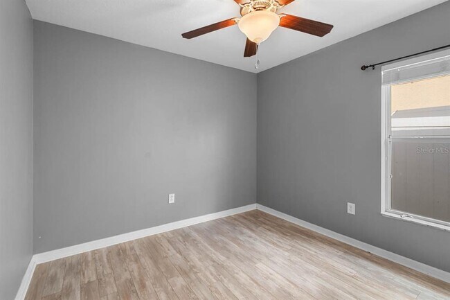 Building Photo - 1313 Trailwater St