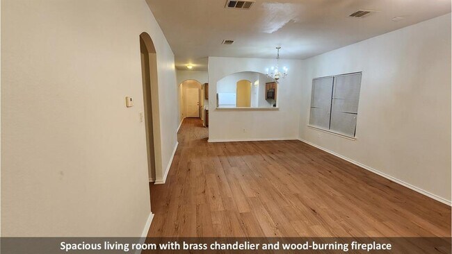 Building Photo - 11500 Lapoynor St