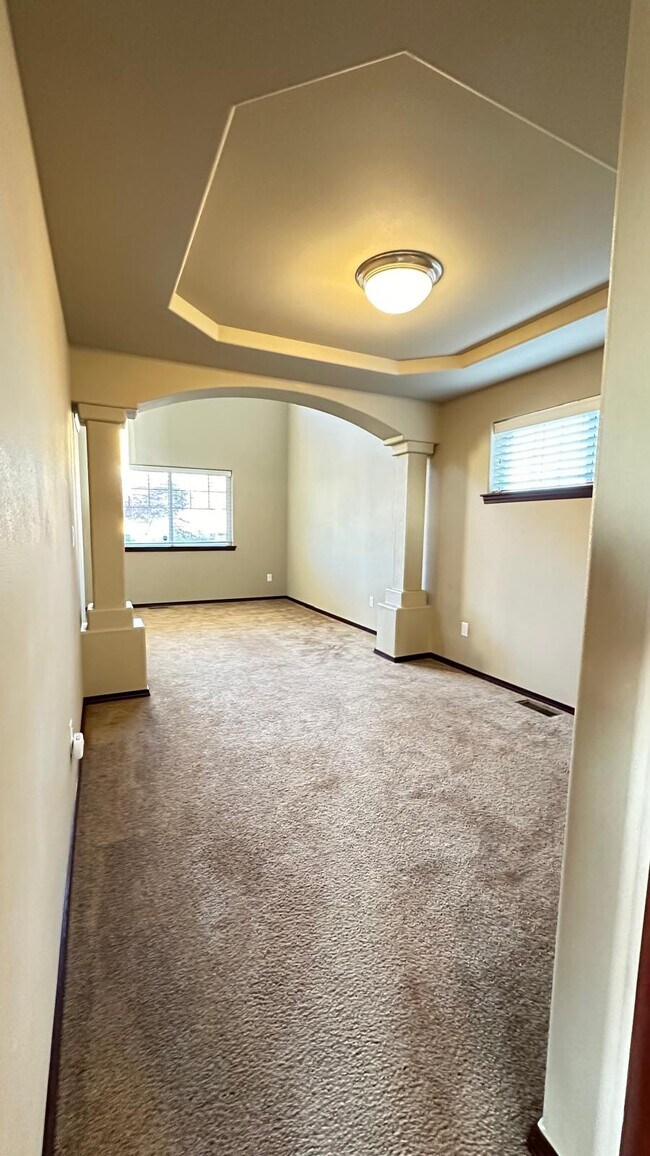 Building Photo - 28400 75th Dr NW