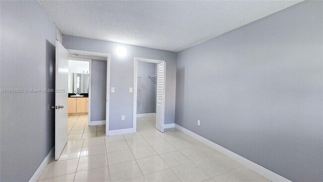Building Photo - 7210 NW 179th St