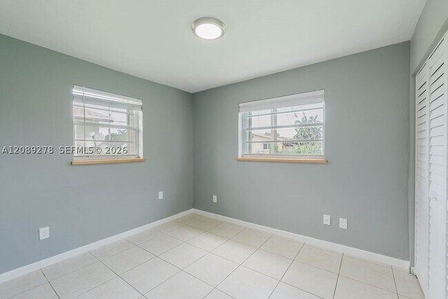 Building Photo - 25513 SW 107th Ave