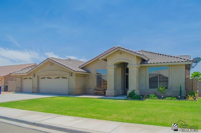 Primary Photo - 6093 E 46th Ln