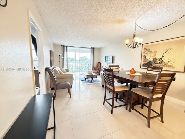 Building Photo - 8900 Washington St