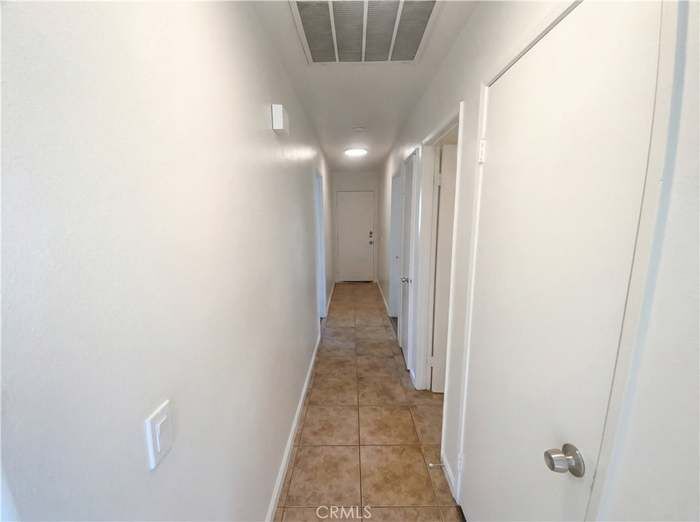 Building Photo - 14433 Green River Rd