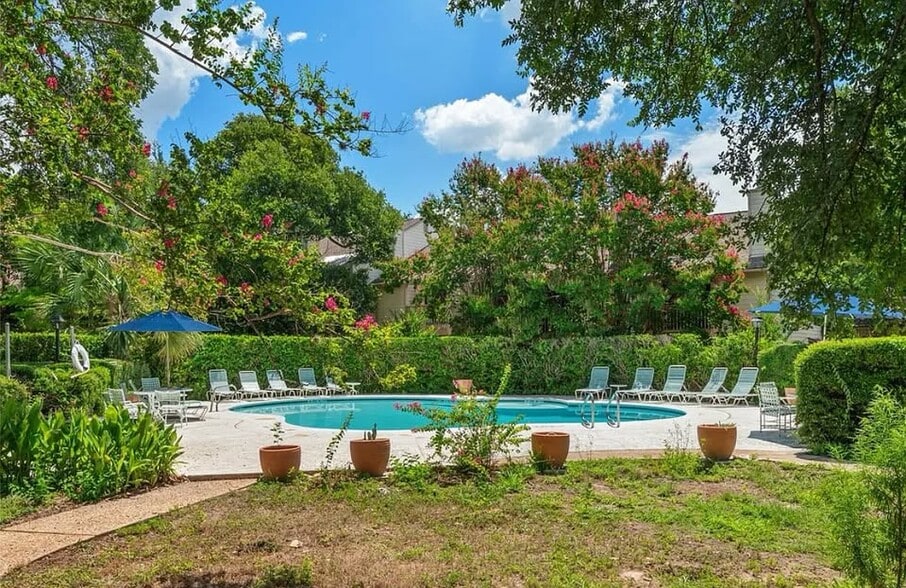 Community Pool - 3801 Menchaca Rd