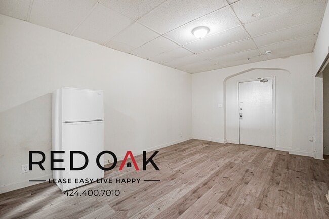 Building Photo - 627 Normandie Ave