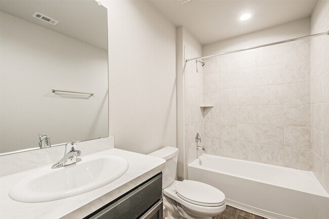 Building Photo - 14668 Blackbrush Mnr
