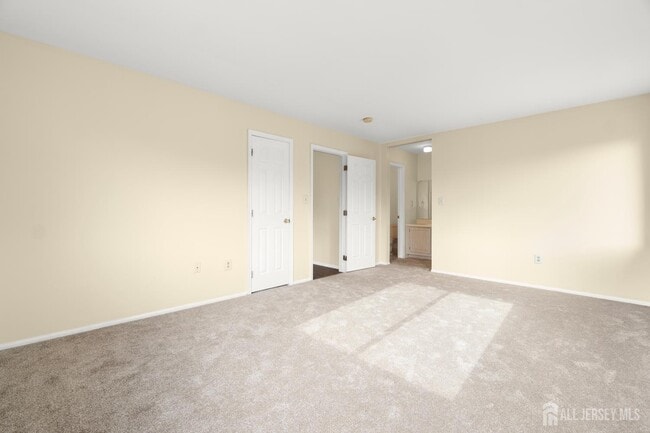 Building Photo - 1606 Madaline Dr