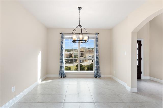 Building Photo - 3805 Bastrop St