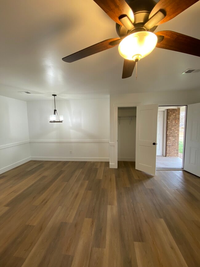 Building Photo - 23 Palmetto Dr