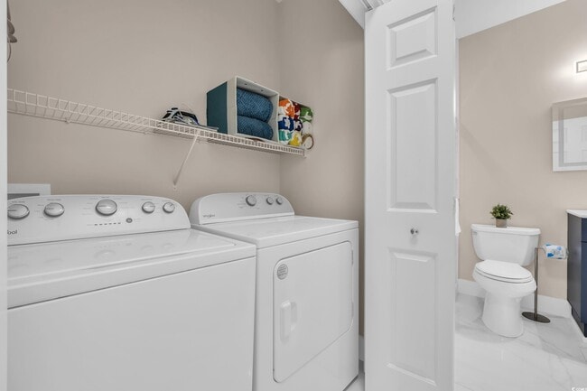 Building Photo - 4821 Luster Leaf Cir