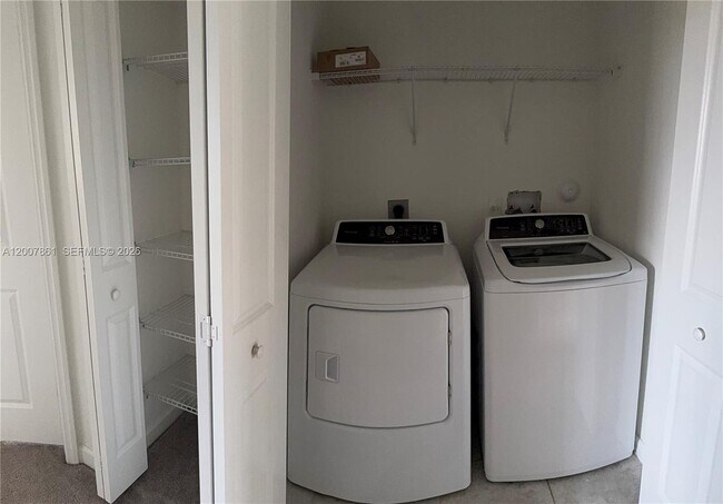 Building Photo - 25180 SW 114th Ave