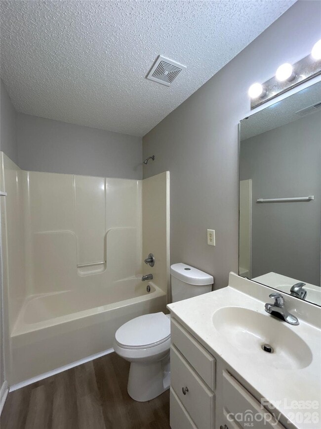 Building Photo - 1839 Olsen Ln