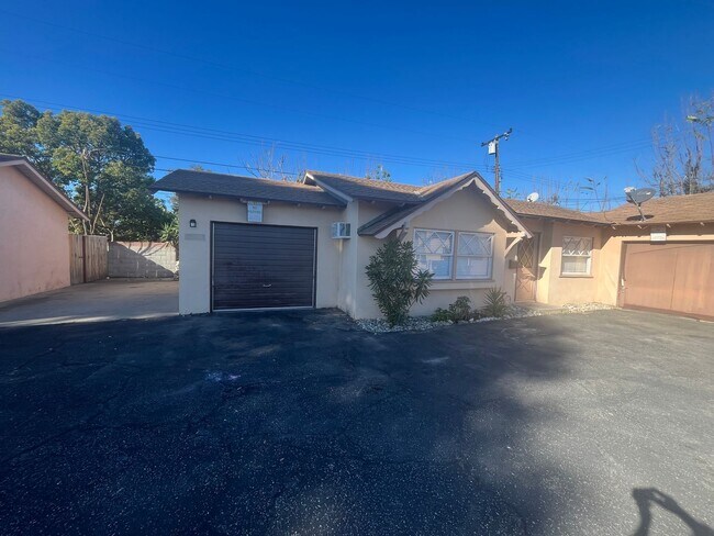 Primary Photo - Aspan