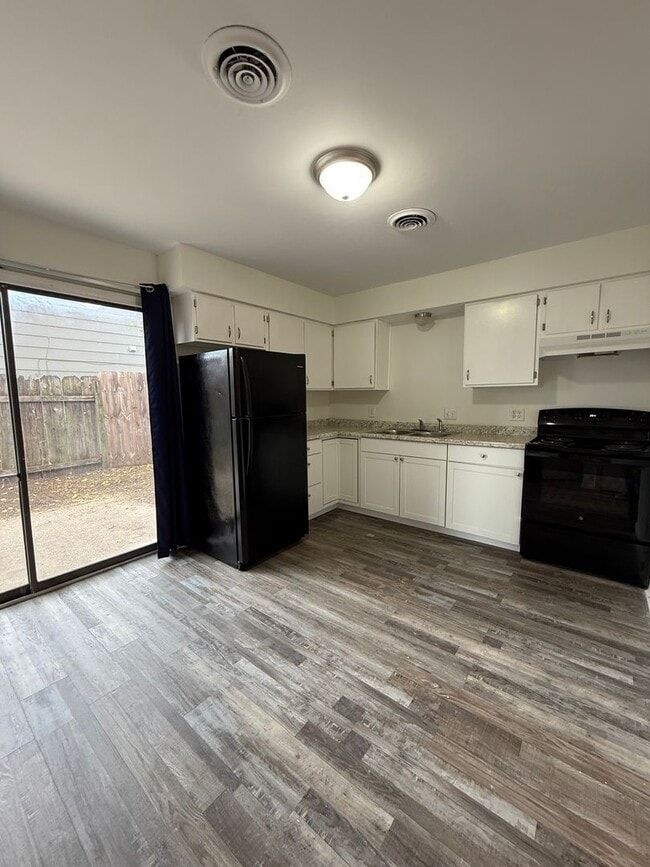 Building Photo - Southeast Wichita