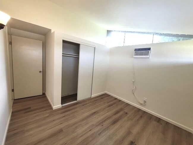 Building Photo - Renovated Single Story House - Close to Fr...