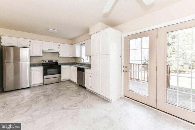 Building Photo - 3808 Ogilvie Ct