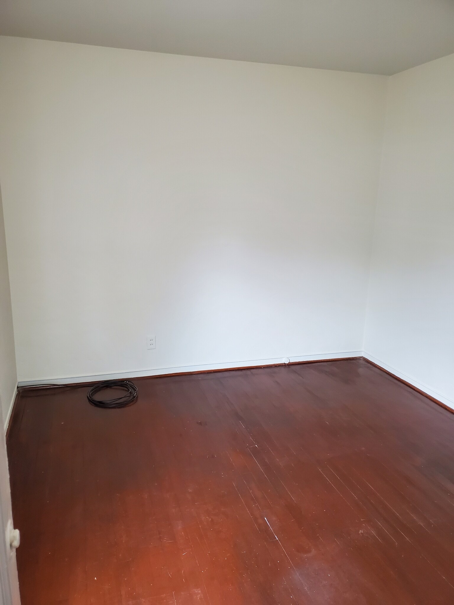 Bedroom - 1329 Parker St