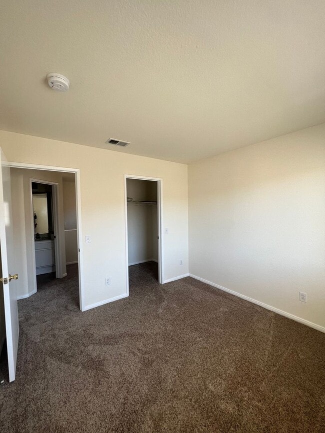 Building Photo - 3 Bedroom Home in Scripps Ranch - 2 Car Garage - Aspire/Encore Community