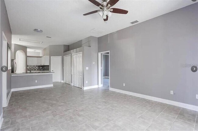 Building Photo - 12834 Woodbury Glen Dr
