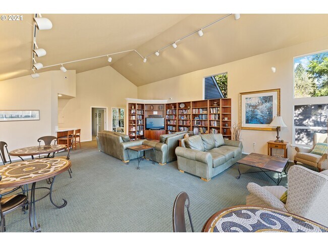 Rec Room - 20905 Fawn Ct