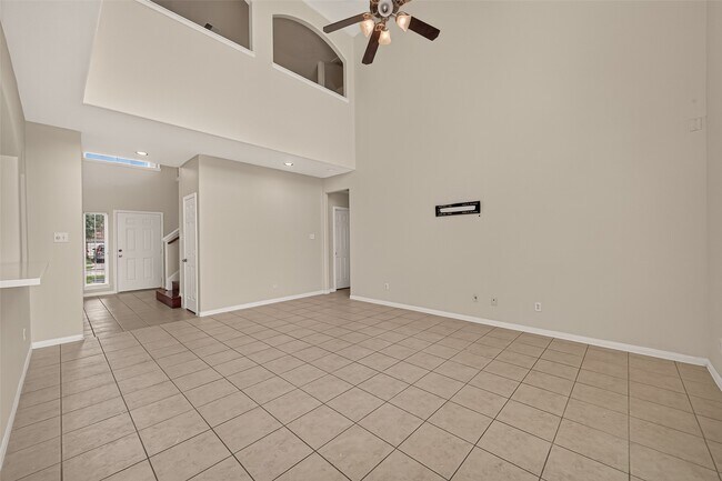 Building Photo - 3519 Lilac Ranch Dr