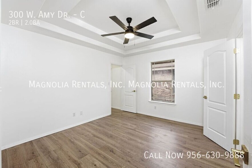 Building Photo - 300 W Amy Dr