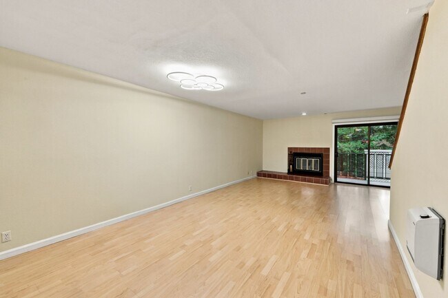 Building Photo - 4159 El Camino Way