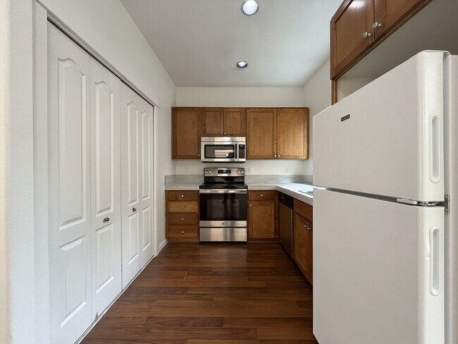 Building Photo - 1517 SE 127th Ave