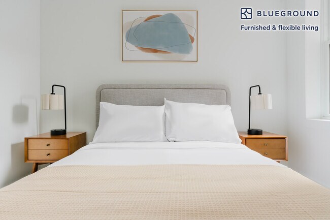 Building Photo - 1321 Rhode Island Ave NW