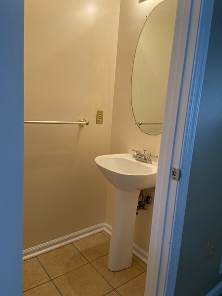 Building Photo - 212 Mulberry Ridge Ct