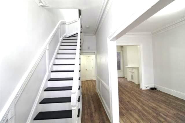 Building Photo - 118 Clinton Ave