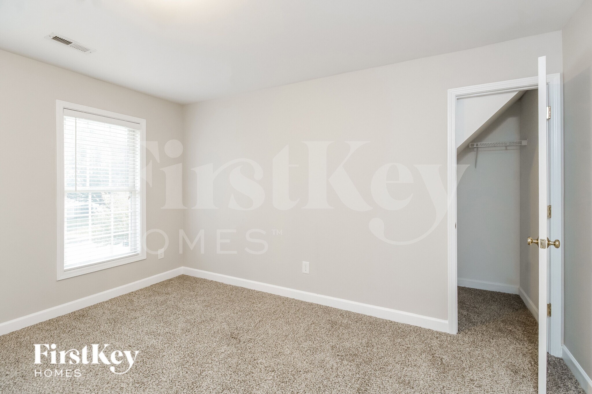 Building Photo - 3205 Quail Run Dr