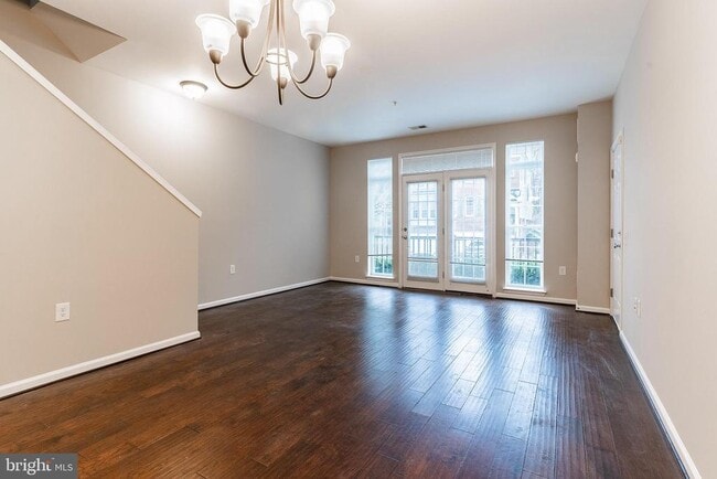 Building Photo - 42769 Keiller Terrace