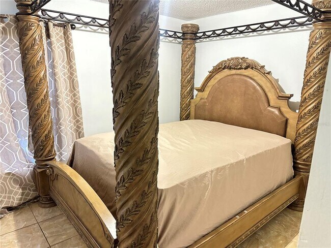 Building Photo - 112 Dulverton Way