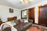 Building Photo - 511 S 3rd St