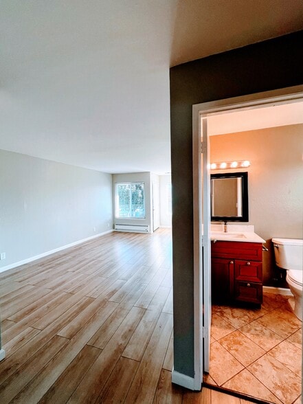 Building Photo - 620 Gamma Ct