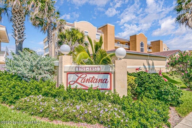 Building Photo - 1831 Jimmy Buffett Mem Hwy