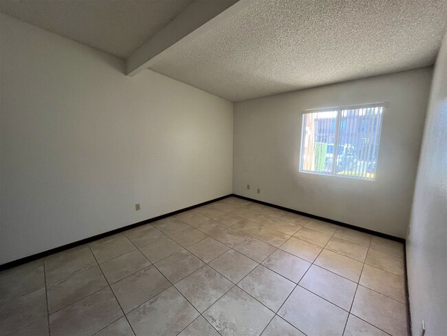 Building Photo - TOWNHOME - VILLAGE OF OAK CREEK - WILD TURKEY